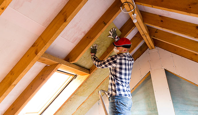 Roof insulation service