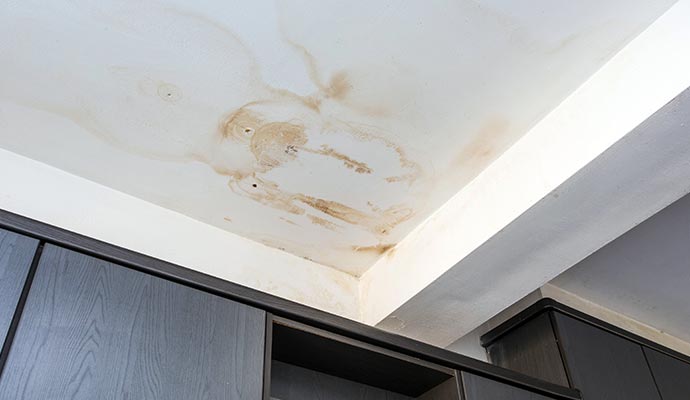 Water stains on ceiling Water stains on ceiling